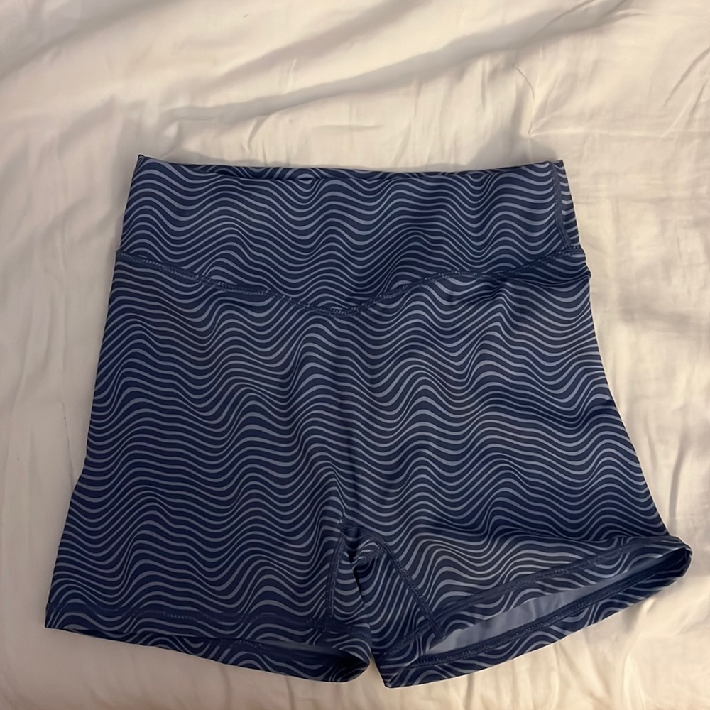 Vitality/Balance Athletics THE STORM workout Shorts 
OASIS sz small